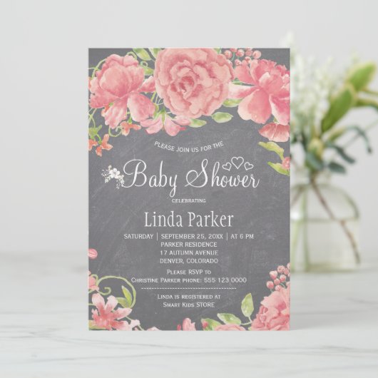 赤面ピンクのバラの牡丹の黒板ベビーシャワー 招待状 (スタンド正面)