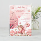 赤面ピンクのフローラガーデンパーティー妖精の女の子の誕生日 招待状 (スタンド正面)