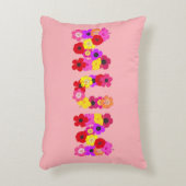 赤面ピンクのフローラムームタイポグラフィ枕 アクセントクッション (正面(垂直))