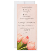 赤面ピンクの細長いチューリップ結婚式招待状