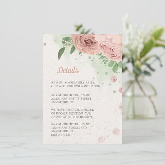 赤面ピンクの花の緑の植物 エンクロージャーカード (スタンド正面)