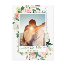 赤面ピンクの花の緑の結婚式の日付を保存