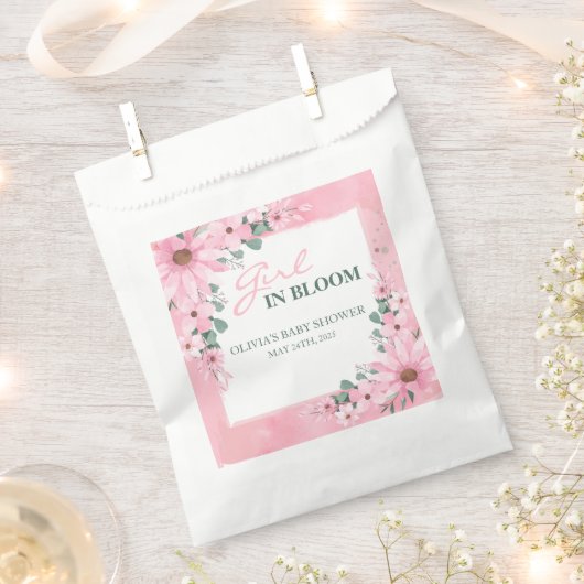 赤面ピンクガール開花ベビーシャワー フェイバーバッグ (クリップ留めされた状態)