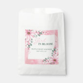 赤面ピンクガール開花ベビーシャワー フェイバーバッグ (正面)