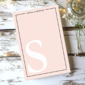 赤面ピンクグラフィックモノグラムパーソナライズされた名 ポストイット