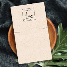 赤面ピンクセラミックテクスチャネックレスロゴ表示