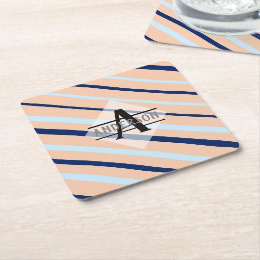 赤面ピンクネイビーブルーモノグラム スクエアペーパーコースター (アングル)