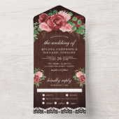 赤面ピンクバーガンディフローラレースバーンウッド結婚ズ オールインワン招待状 (内側)