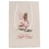 赤面ピンクフェアリー最初の誕生日パーティーパーソナライズされた ミディアムペーパーバッグ (正面)