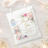 赤面ピンクフローラハイティーパーティーブライダルシャワー フェイバーバッグ (クリップ留めされた状態)