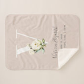 赤面ピンクフローラレターVベビースクリプト誕生統計 シェルパブランケット (正面(横))