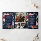 赤面ピンクブルゴーニュフローラネイビーブルー結婚ズ 三つ折り招待状 (内部)