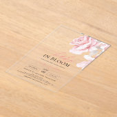 赤面ピンクベビーイン開花シャワーフローラガール アクリル招待状 (レイダウン)