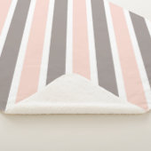 赤面ピンクホワイトグレーストライプズ シェルパブランケット (3/4)