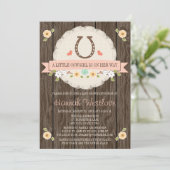 赤面ピンクホースシューウエスタン女性のカーボーイベビーシャワー 招待状 (スタンド正面)