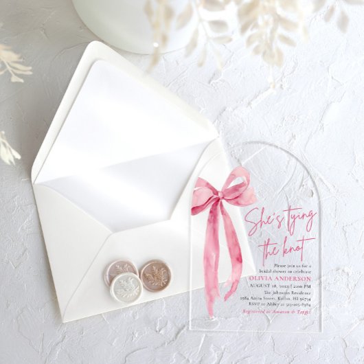 赤面ピンクボウ結び目ブライダルシャワー アクリル招待状