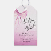 赤面ピンクボウ結び目ブライダルシャワー ギフトタグ (正面)