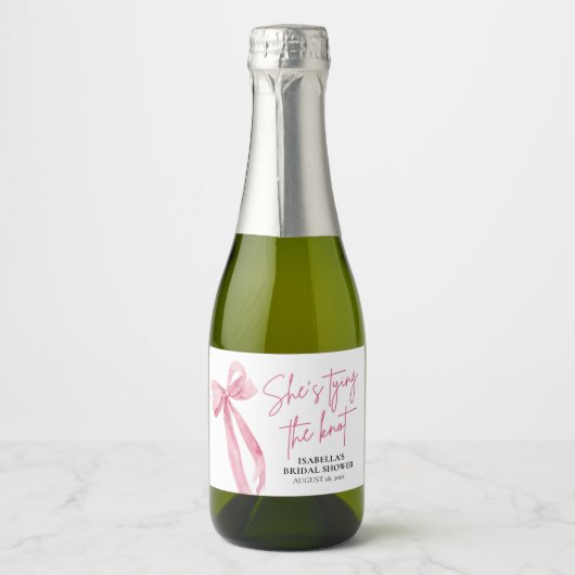 赤面ピンクボウ結び目ブライダルシャワー スパークリングワインラベル (正面)