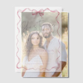 赤面ピンクボウ結び目ブライダルシャワー ベラム紙招待状 (オフセット (カップル))