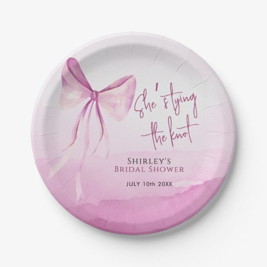 赤面ピンクボウ結び目ブライダルシャワー ペーパープレート (正面)