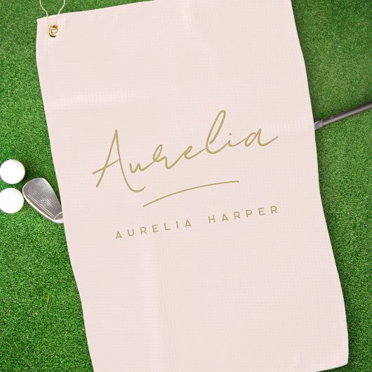 赤面ピンクモダン金ゴールドスクリプトモノグラム署名 ゴルフタオル