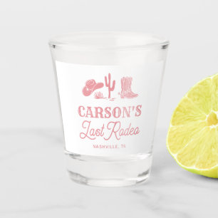 赤面ピンクラストロデオ女性のカーボーイバチェロレッテ ショットグラス