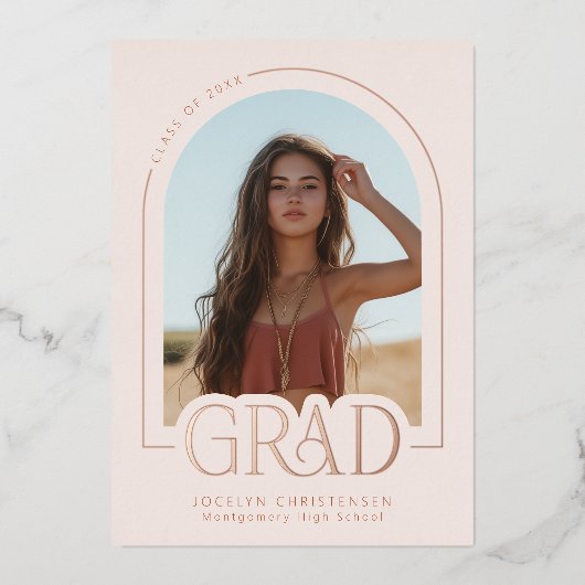 赤面ピンクローズゴールドフォイル卒業発表 箔招待状 (正面)