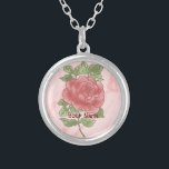 赤面ピンクローズネックレス シルバープレートネックレス<br><div class="desc">バレンタイン赤面ピンクローズネックレスby ArtMuvzイラストレーション.TO PERSONALIZEあなたの名前を追加するか、代わりに文字を追加。Tシャツ、ロマンチックなアパレル、ウェディングギフト、記念日Tシャツ、バレンタインのギフトとアパレル。私たちのフェスティバルギフトとロマンチックなアパレルでバレンタインデーの準備をしなさい!家族の集まりにバレンタインのパーティーに最適。予算が何であれ、妻、夫、友人、家族が愛するバレンタインデーの贈り物がある。あなたは友人、家族や愛する人のためのバレンタインデーを探すかどうか、彼らのために完璧なギフトがある。</div>