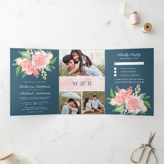 赤面ピンクローズフォトコラージュダスティブルー結婚ズ 三つ折り招待状 (内部)