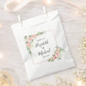 赤面ピンクローズ結婚式の引き出物バッグ フェイバーバッグ (クリップ留めされた状態)