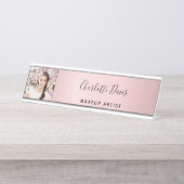 赤面ピンク写真モノグラムモダン署名 デスクネームプレート (正面)