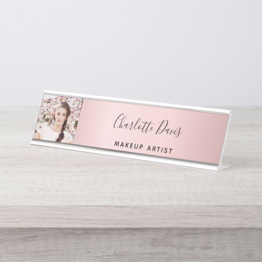 赤面ピンク写真モノグラムモダン署名 デスクネームプレート (正面)