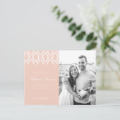 赤面ピンク日付ポストカードの保存 案内ポストカード (スタンド正面)