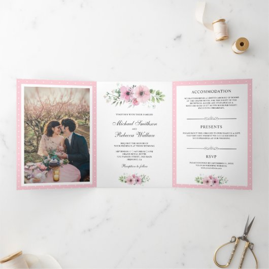 赤面ピンク水色フローラフォト結婚ズ 三つ折り招待状 (内部)