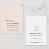 赤面ピンク誕生日ギフトネックレスディスプレイカード プレイスカード (正面/裏面)