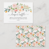 赤面ピンク金ゴールドフローラベビーシャワーおむつラッフル エンクロージャーカード (正面/裏面)