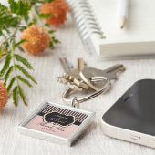 赤面ピンク、クリーム、グレーストライプのありがとう キーホルダー (側面)