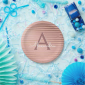 赤面ピンク&金ゴールドストライプモノグラム誕生日 ペーパープレート (パーティー)