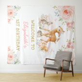 赤面フローラウッドランド動物1st誕生日へようこそ タペストリー (インサイチュ(横))