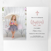 赤面フローラバラ金ゴールドガールフォトバプテスマ 三つ折り招待状 (内部最初)