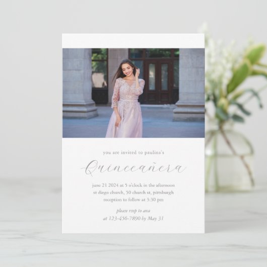 赤面モダンキンセアニラ15年誕生日写真 招待状 (スタンド正面)