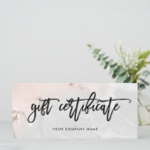 赤面モダンピンクとグレーの大理石ギフト証明書 (スタンド正面)