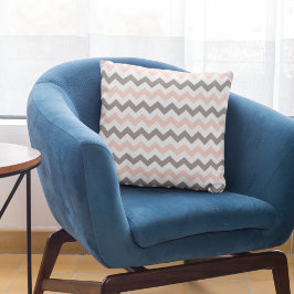 赤面モダンピンクチューペシェブロン模様 クッション