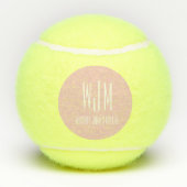 赤面モダンピンクモノグラム テニスボール (裏面)