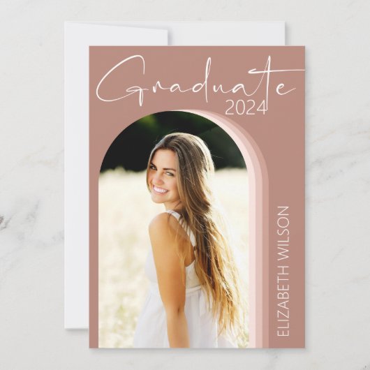 赤面モダンピンク大学院卒業式パーティー 招待状 (正面)