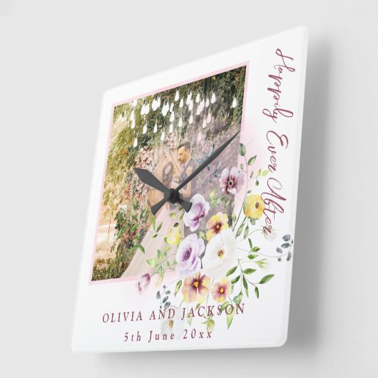 赤面ラベンダーパープルフローラの後ずっと幸せに スクエア壁時計 (傾斜)