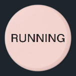 赤面ランニングピンク食洗機磁石 マグネット<br><div class="desc">「ミニマル赤面の」ランニング食洗機のキッチンマグネットとのピンクの背景救済は、キッチン団体や組織で。テキスカスタマイズト付き。</div>