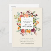 赤面及びバーガンディMarsalaの花柄のブライダルシャワー インビテーションポストカード (正面/裏面)