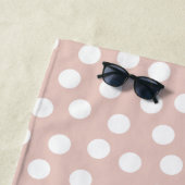 赤面点々のあるピンク ビーチタオル (インサイチュ)