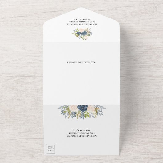 赤面素朴ピンクと埃っぽいブルーフローラ結婚ズ オールインワン招待状 (外側)